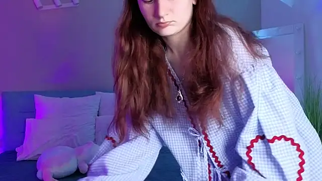 L1ittle kitty  online show from May 29, 5:49 am