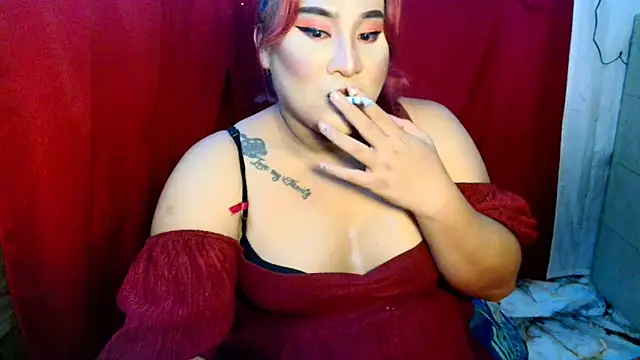 UrAmazingCassy online show from November 1, 4:55 pm