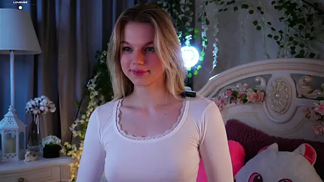 EdlinAlliston online show from November 23, 2:08 pm