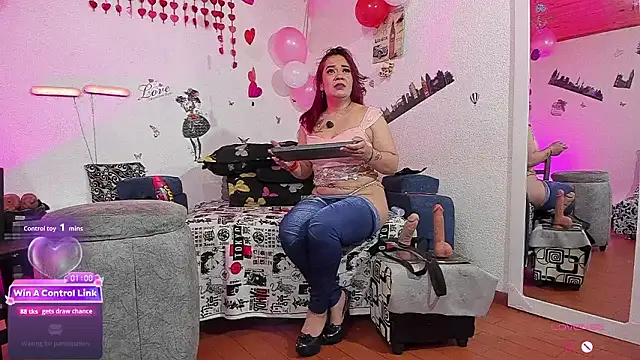 keila j online show from March 6, 10:54 am