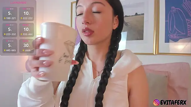 Snapshot of Eva_depp chatting on September 22, 1:53 pm Eva depp online show from September 22, 1:53 pm