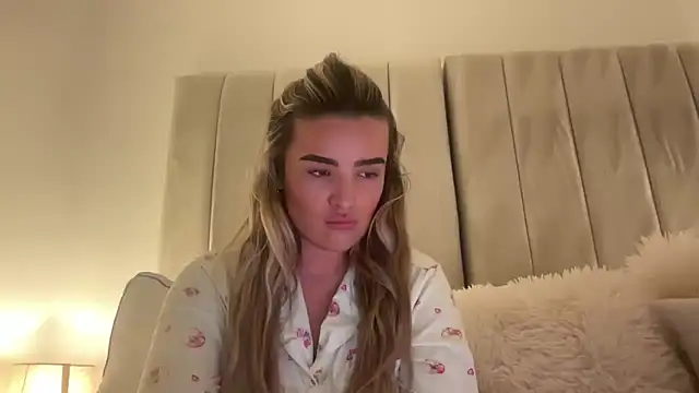 maisiesmithx online show from June 4, 10:36 pm