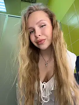 Liza risky online show from March 12, 12:52 pm