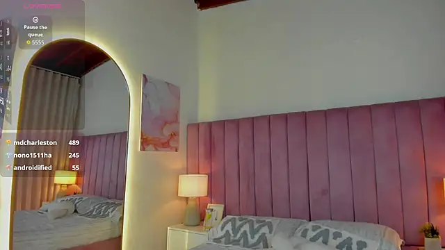 SweetGirl       online show from November 6, 12:11 pm