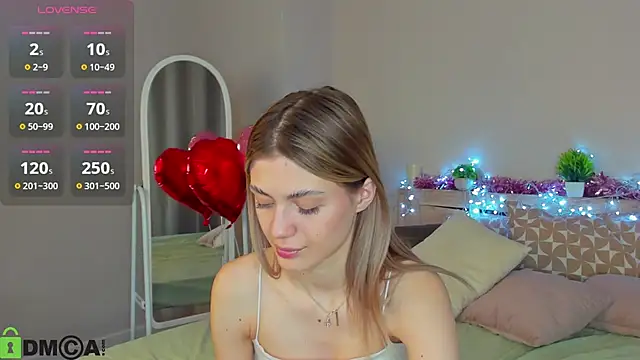 Cherry Price online show from February 19, 12:32 am