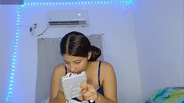 evaluna horny  online show from July 28, 7:50 pm