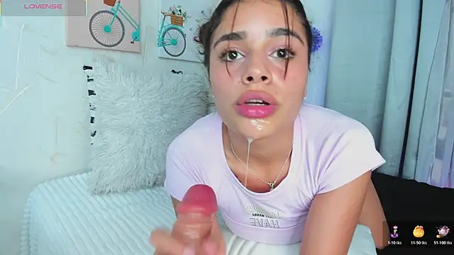 lissbrown online show from November 3, 5:28 pm