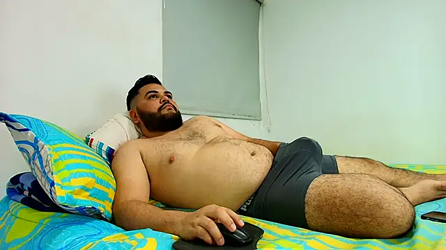 ChubbyCock18 online show from December 1, 4:09 pm