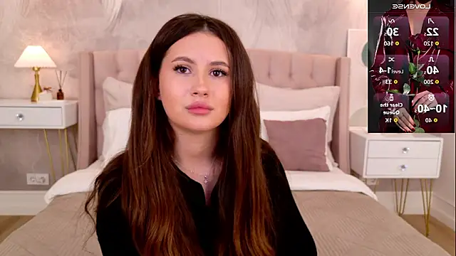 milaleoneli online show from March 23, 2:45 pm