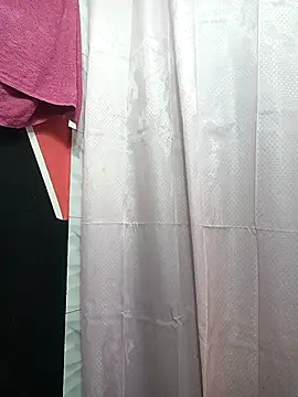 Hanna Kinsley online show from October 15, 5:37 pm