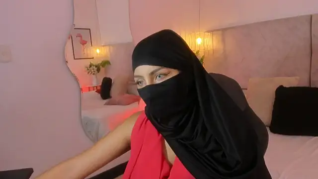 naomiii   online show from March 9, 6:55 pm