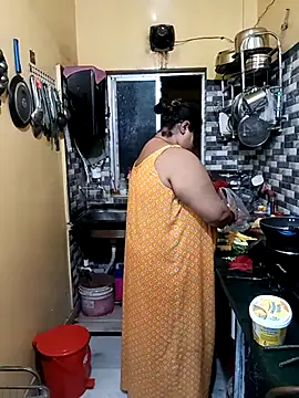 monaa online show from July 28, 3:21 pm