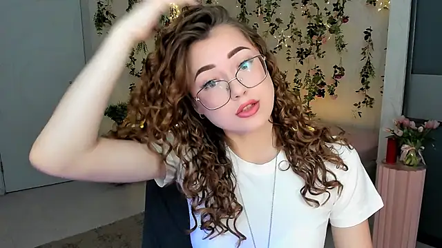 SereneFlame online show from May 25, 4:17 pm