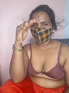 Snapshot of anitha906 chatting on October 6, 5:18 pm anitha906 online show from October 6, 5:18 pm