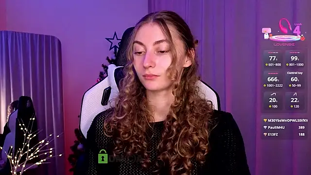 lady curls online show from December 14, 11:32 pm