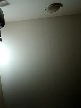 Virgin Pussy Love online show from April 20, 8:45 pm