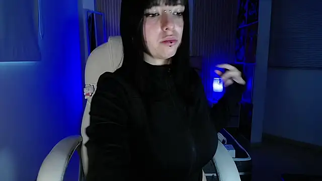 kittyhouse hs online show from September 23, 9:57 pm