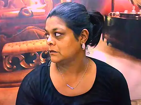 indianCherryPie online show from May 20, 5:15 am