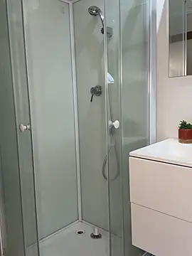 lola tentatiion online show from February 19, 8:58 am