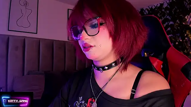 Kitty Gang online show from September 13, 2:41 am