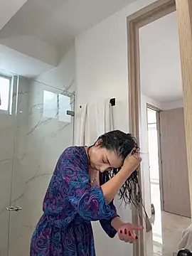 Gia Ferh online show from May 16, 4:28 pm