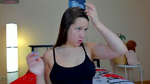 Mira Karter online show from June 10, 2:33 am