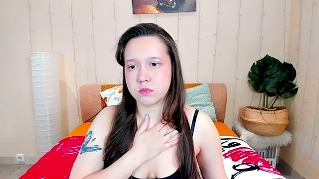 Mira Karter online show from June 11, 3:47 am
