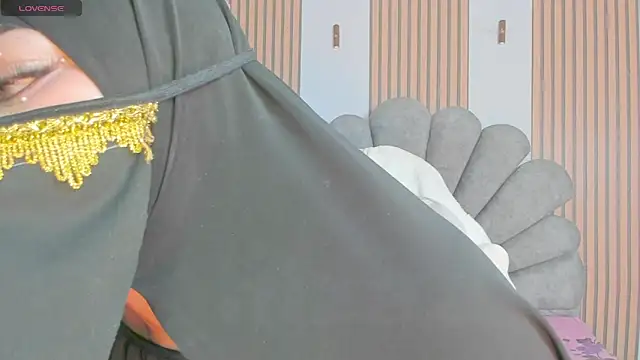 Suhaila online show from March 4, 12:45 pm