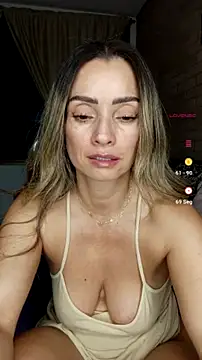 Loly Horny online show from July 29, 3:06 am
