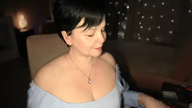 WitchBlueRose online show from April 2, 6:38 pm