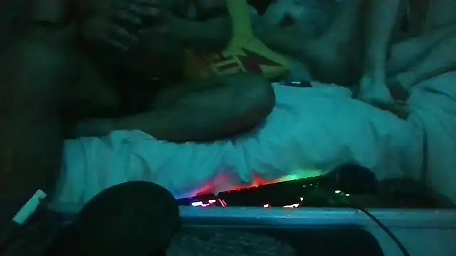 KySir1990 online show from June 25, 1:13 pm