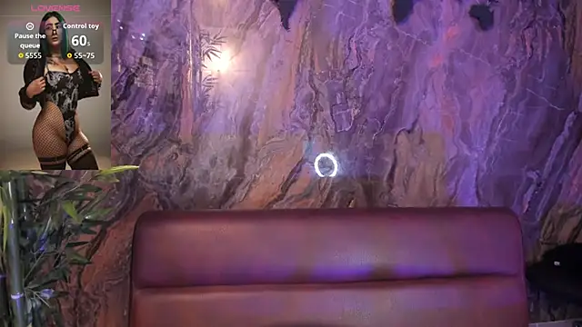 Alahia Dangelo online show from October 27, 5:19 pm