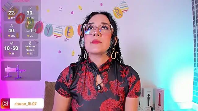 chunn liioo online show from April 7, 12:56 am