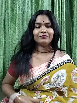 yoursweety09 online show from February 20, 5:17 am