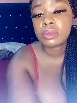 Luciouslips00 online show from March 30, 2:16 pm