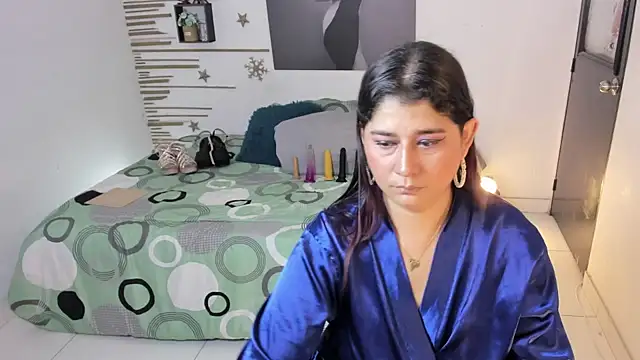 alinabozz1 online show from September 23, 8:07 pm