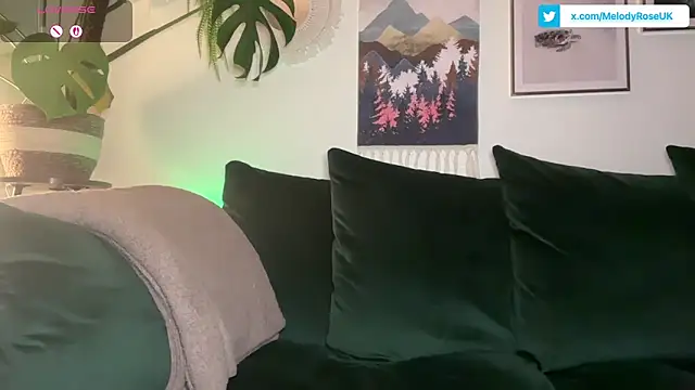 MelodyRoseUk online show from February 14, 10:34 pm