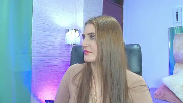 dakota Robbins  online show from September 28, 10:59 pm