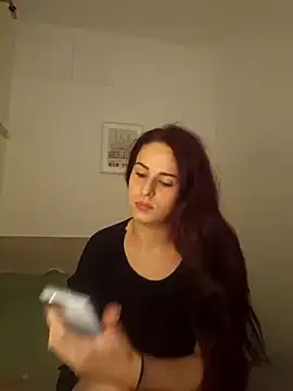 Snapshot of perla97 chatting on October 18, 6:31 pm perla97 online show from October 18, 6:31 pm