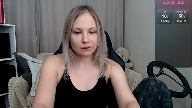 Sunny bunny6 online show from January 13, 1:15 pm