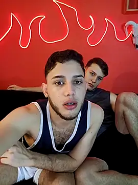 TommyandBillie online show from November 17, 6:08 pm