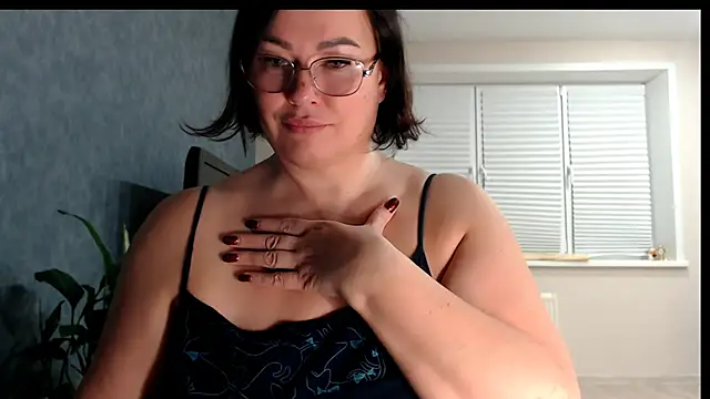 Nora Star online show from January 12, 8:14 pm