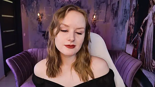 VivienLeeigh online show from May 31, 5:46 am