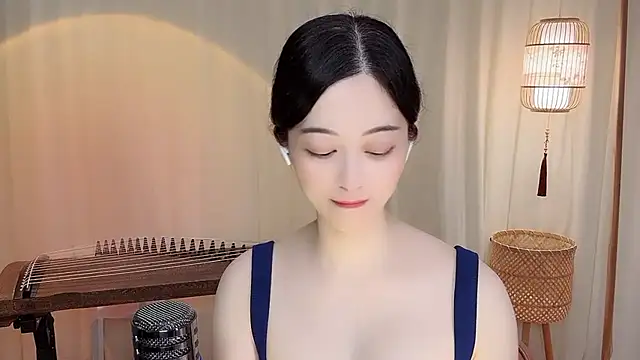 Tian-xin-999 online show from June 23, 4:49 pm