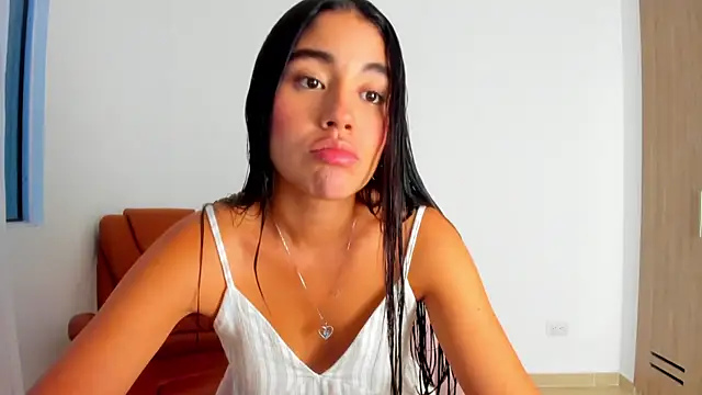 AriaMontgomery online show from March 10, 11:20 pm