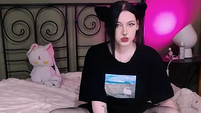 BlackyTea online show from October 13, 4:42 pm