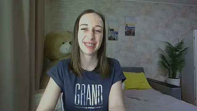 Anika bloom online show from October 28, 10:58 pm