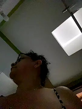 Sharongirl07 online show from November 4, 6:46 pm