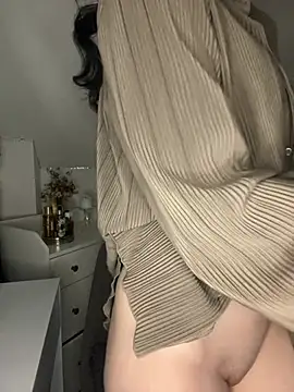 AdelinaAlia online show from March 10, 12:42 pm