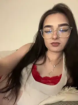 AdelinaAlia online show from May 19, 8:16 pm